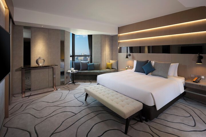 Room 25 of 54