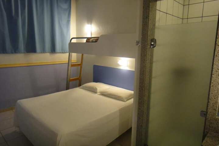 Room 14 of 19