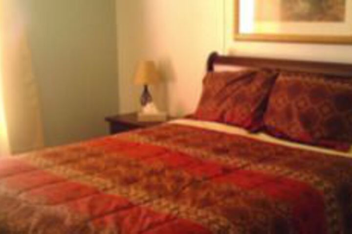 Room 11 of 24