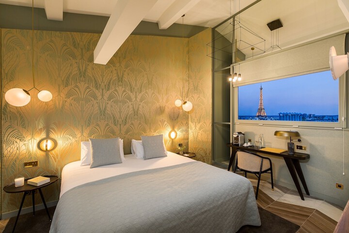 Room 42 of 91