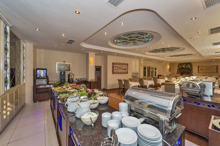 Breakfast buffet