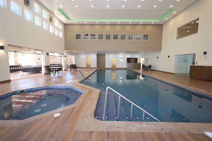 Pool 72 of 138