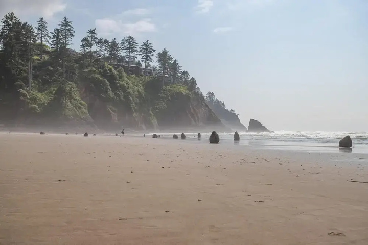 Beach 17 of 27