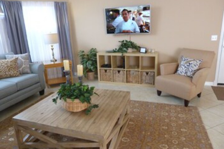 Room 6 of 45