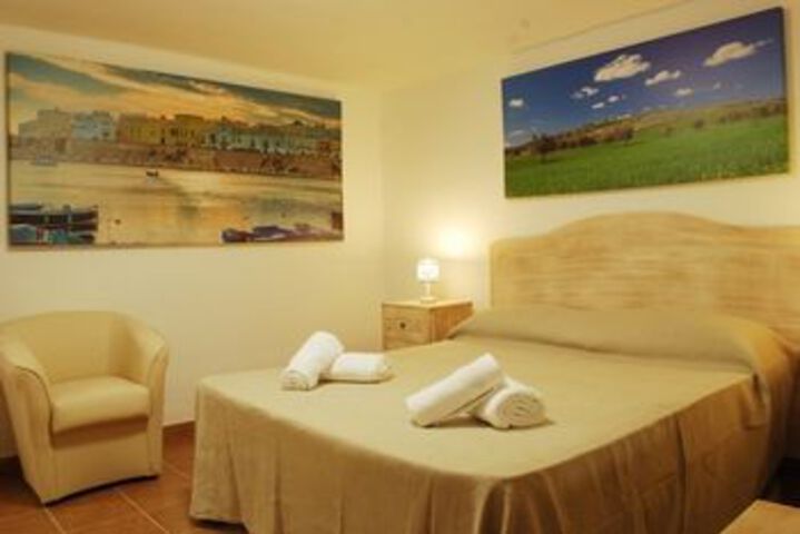 Room 16 of 44