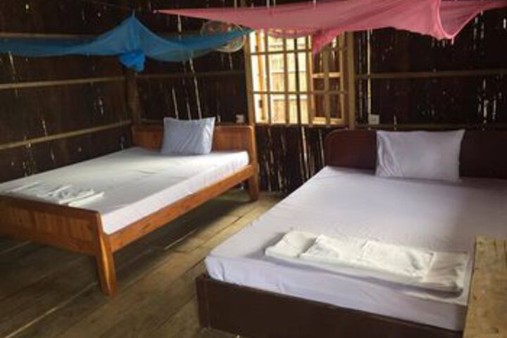Room 14 of 19