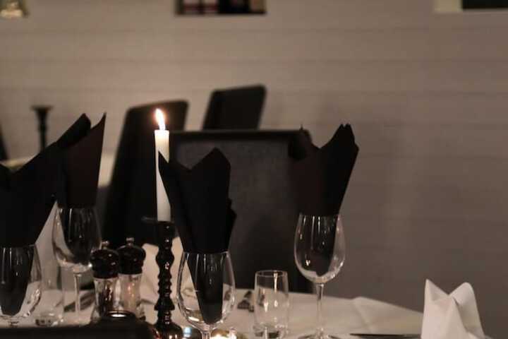 Dining 22 of 42