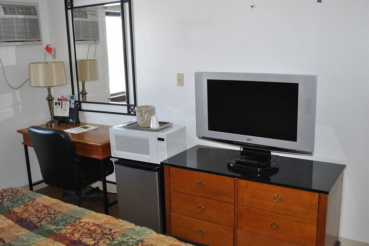 Room 19 of 29