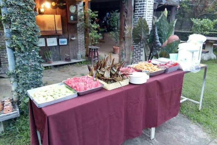 Dining Photos