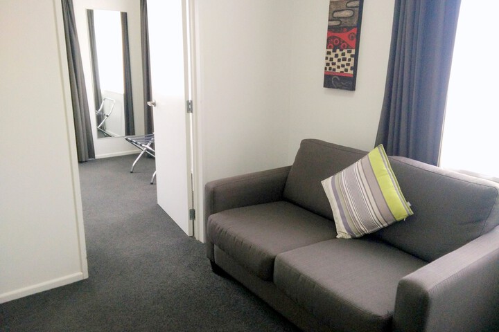 Room 42 of 76