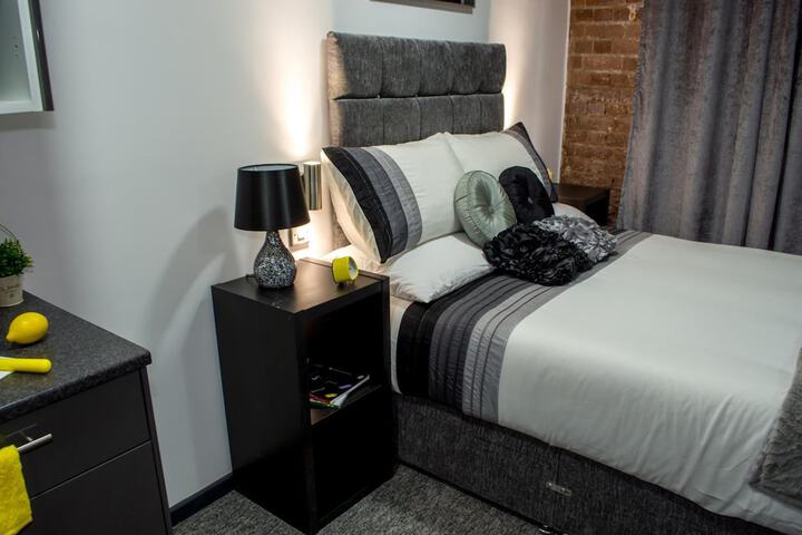 Room 14 of 70