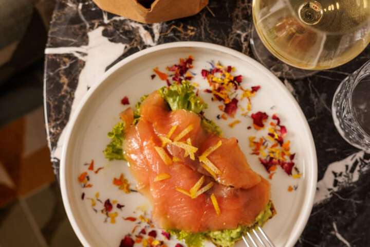 Dining 87 of 141