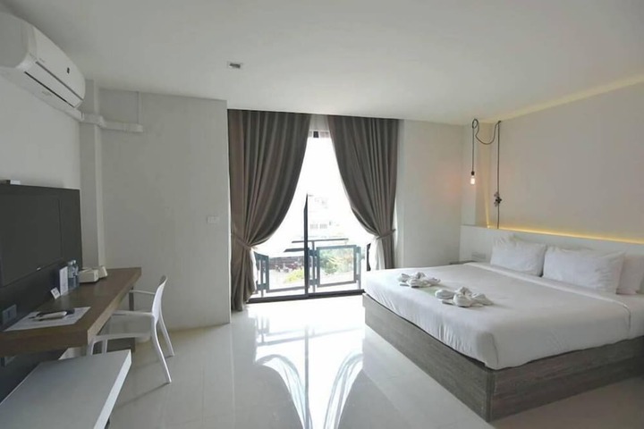 Room 43 of 108