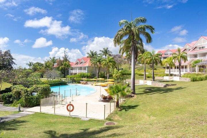 Hotel Pool
