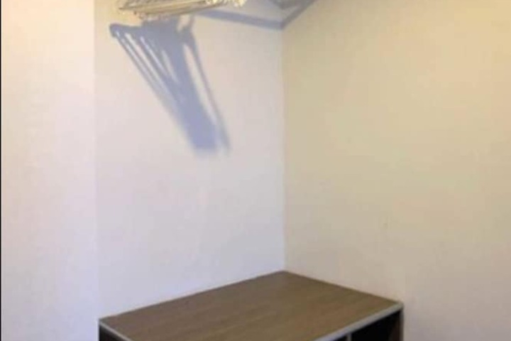 Room 3 of 17