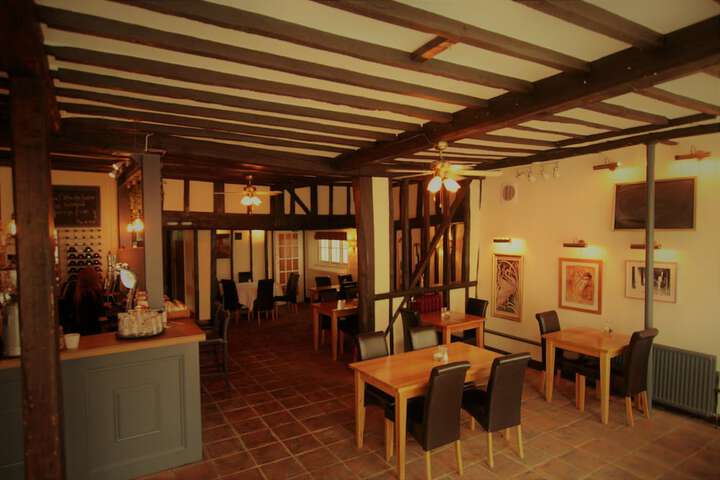 Dining Photos