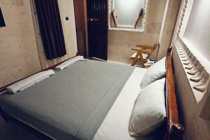 Room 43 of 88