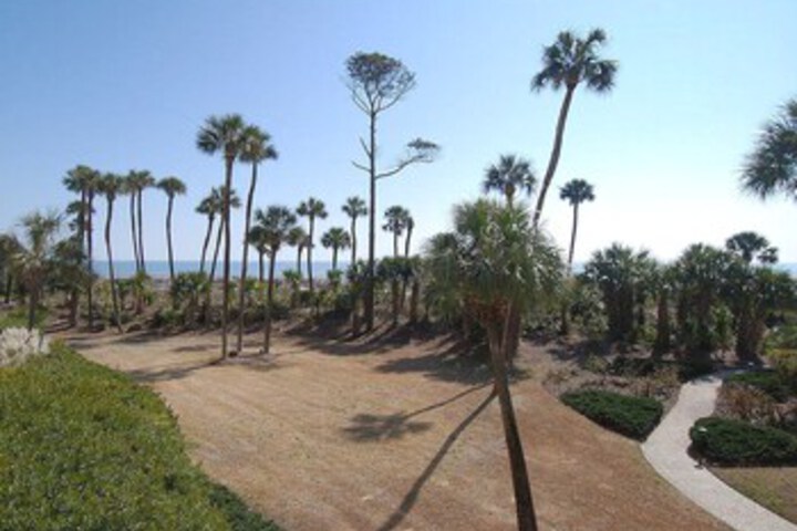 Property Grounds 19 of 22