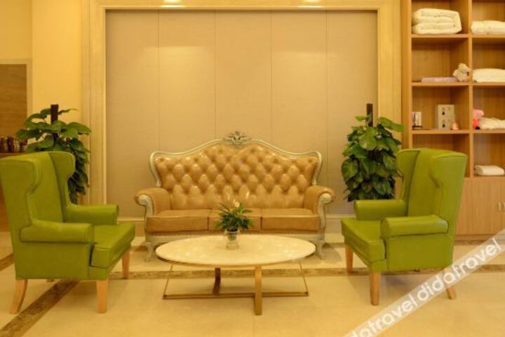 Hotel Interior 17 of 27