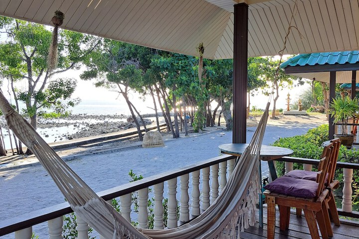 Terrace/Patio 40 of 98