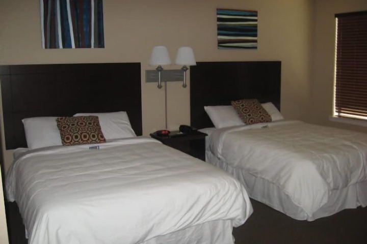 Room 3 of 11