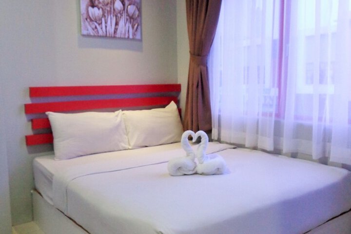 Room 3 of 34