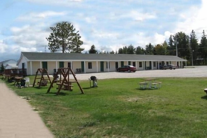 Children's play area - outdoor