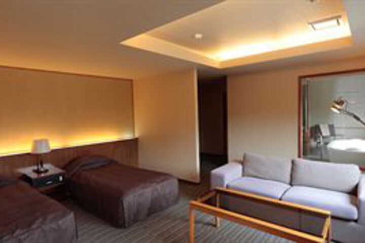 Suite Room