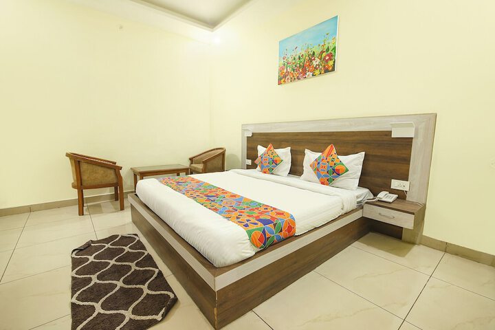 Room 16 of 39