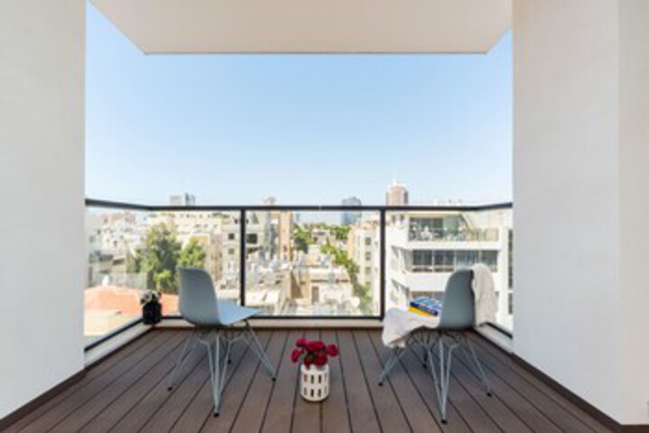 Terrace/Patio 2 of 22