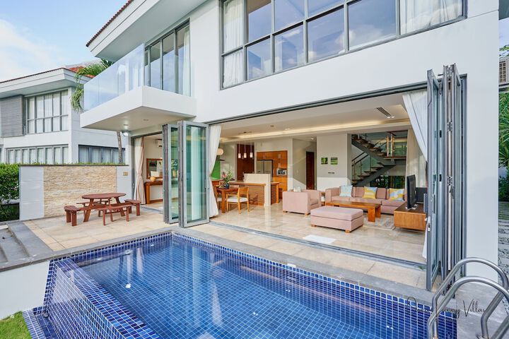 Pool 191 of 246