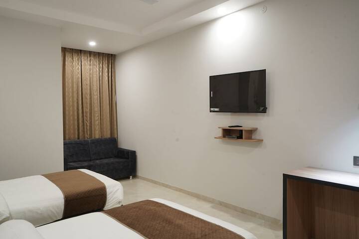 Room 20 of 69