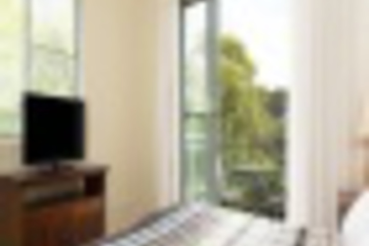 Room 87 of 276