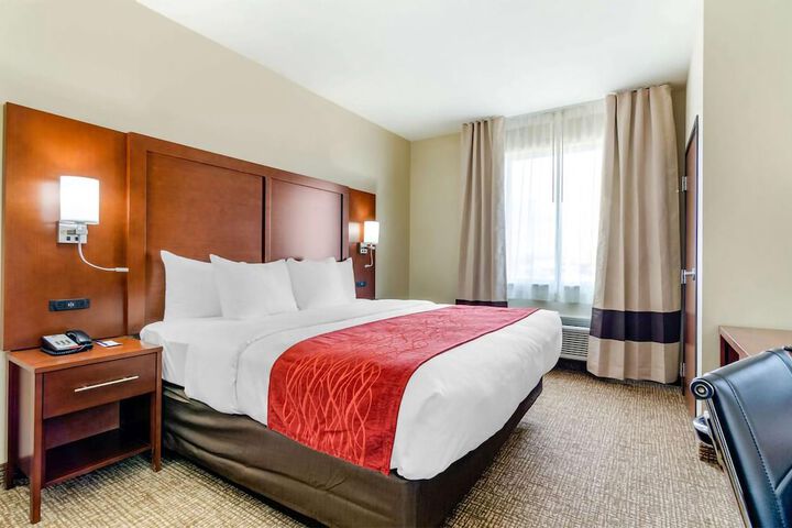 Room 4 of 44