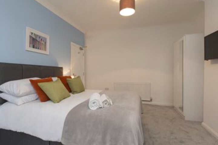 Room 46 of 54