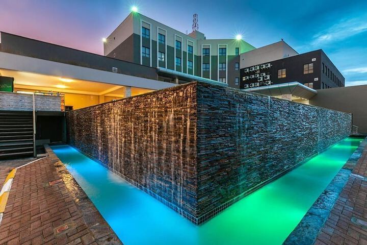 Pool 39 of 67