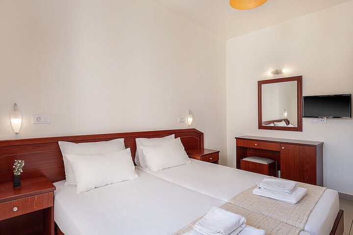 Room 49 of 127