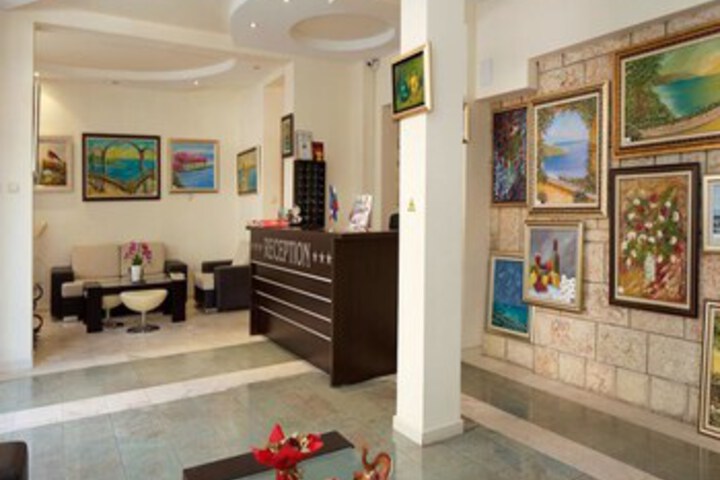 Hotel Interior 8 of 26