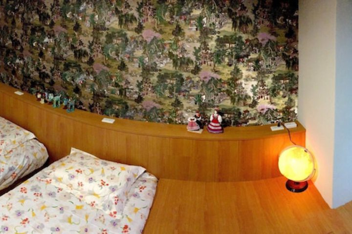Room 14 of 81
