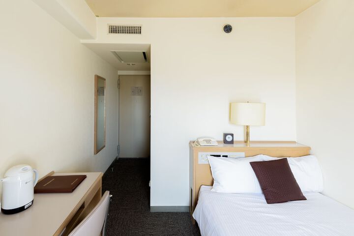 Room 19 of 52