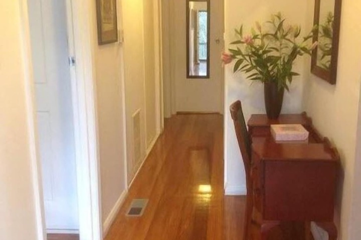 Room 27 of 56