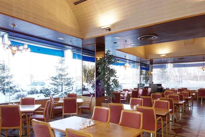 Dining 89 of 116