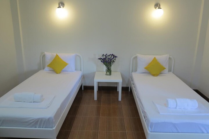 Room 17 of 59