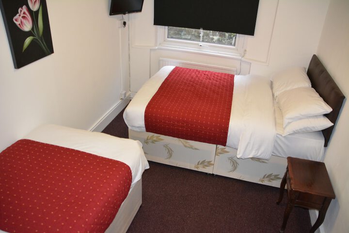 Room 12 of 47