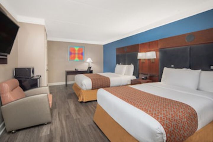 Room 7 of 42