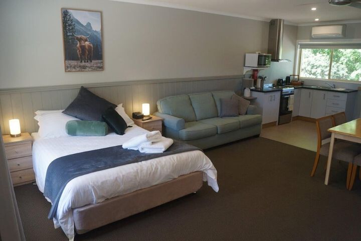 Room 16 of 48
