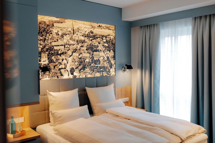 Room 15 of 41