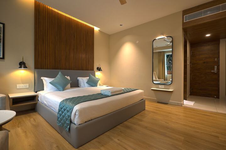 Room 7 of 49