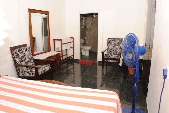Room 8 of 26