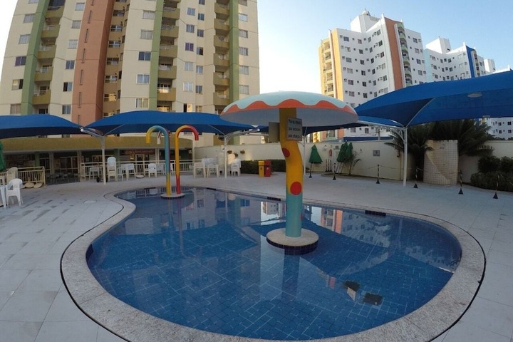Pool 6 of 10
